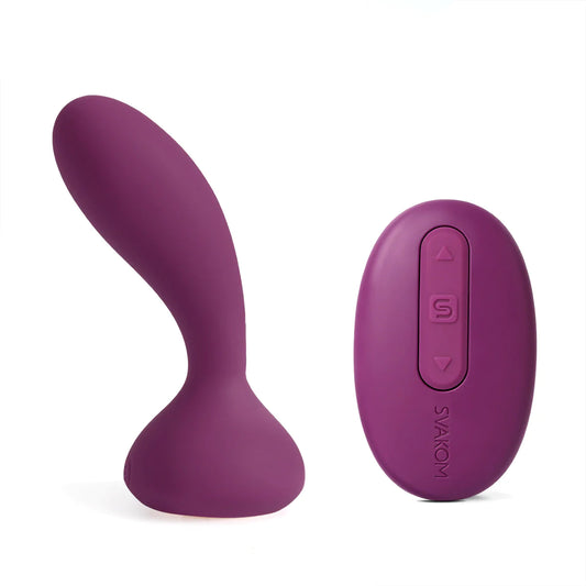 Plug Vibrador Julie Svakom